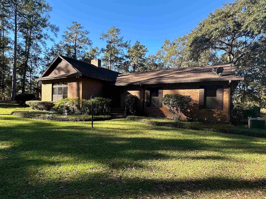 6981 Duck Cove Rd, Tallahassee, FL 32312 - photo 1