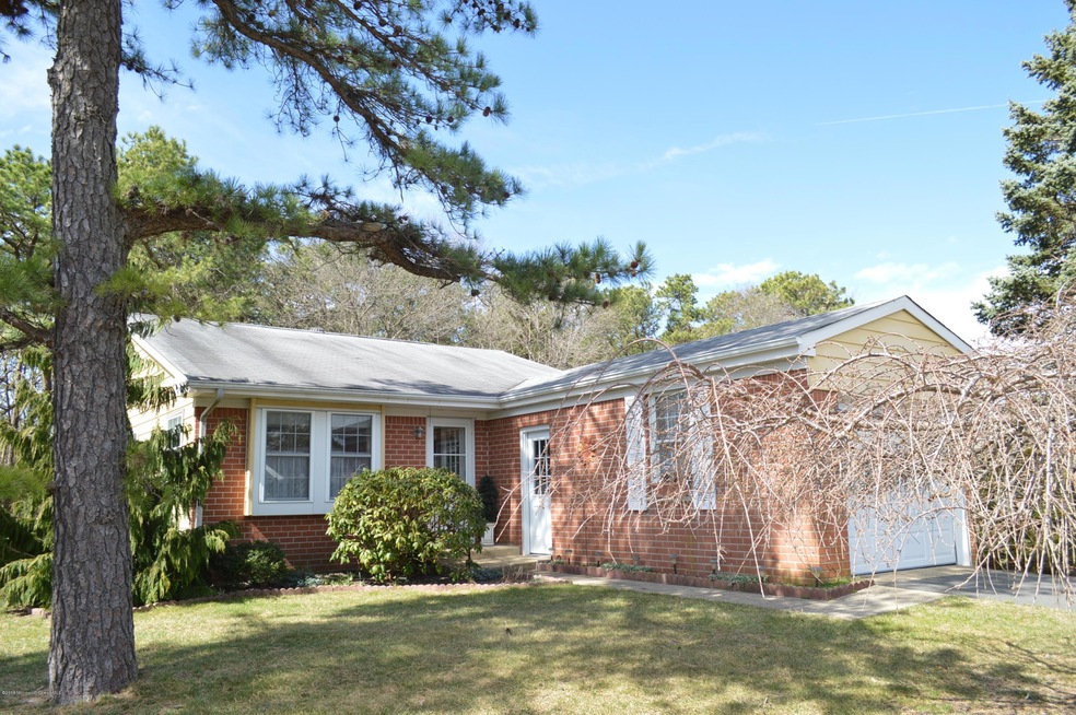 33 Hudson Pkwy, Whiting, NJ 08759 - photo 1