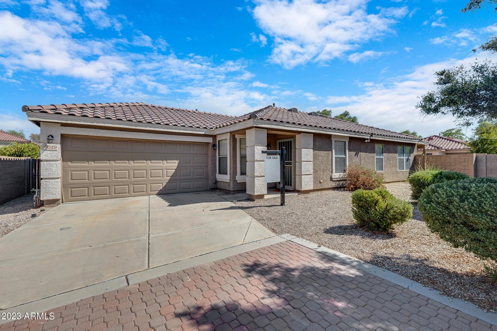 6049 S Wilson Dr-1