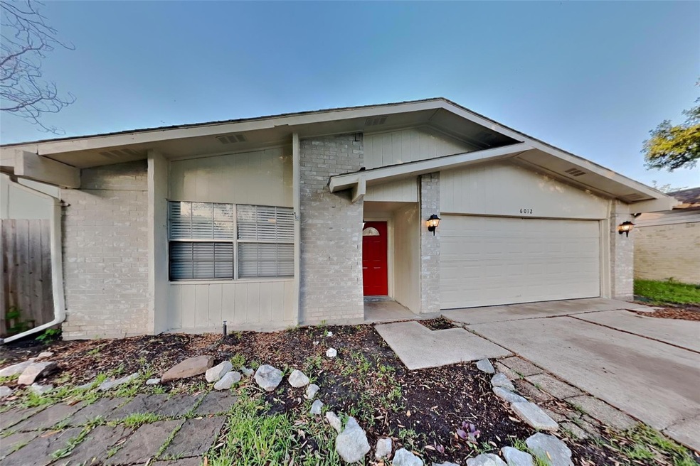 6012 Maple Ln, Rowlett, TX 75089 - photo 1