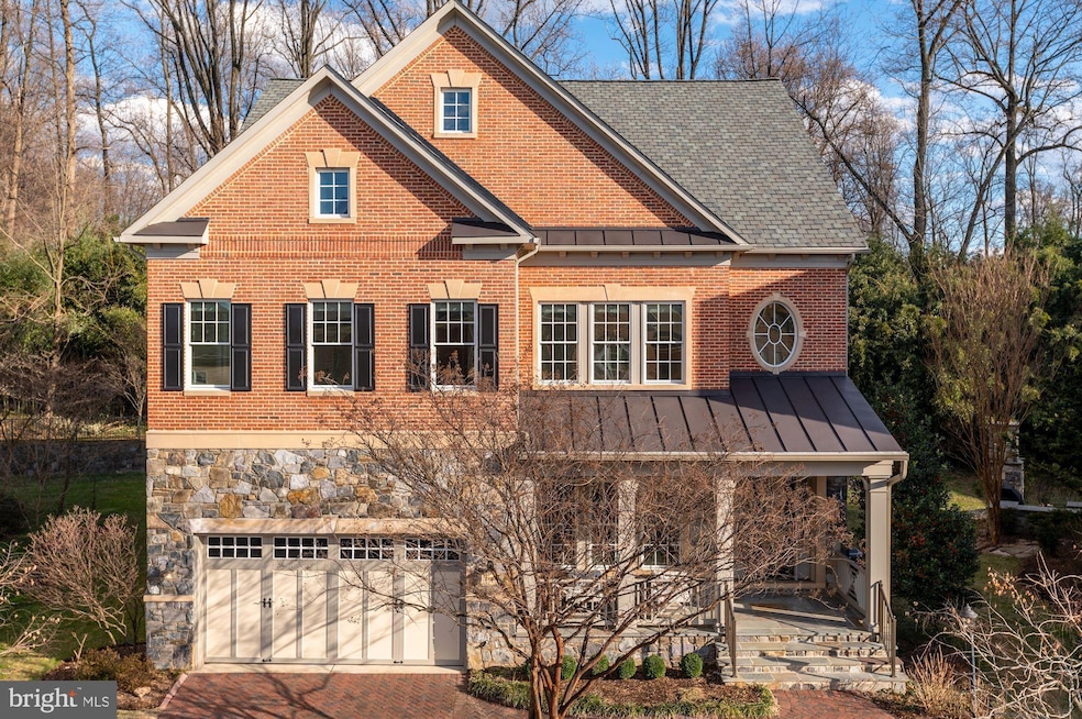 2149 Royal Lodge Dr, Falls Church, VA 22043 - photo 1