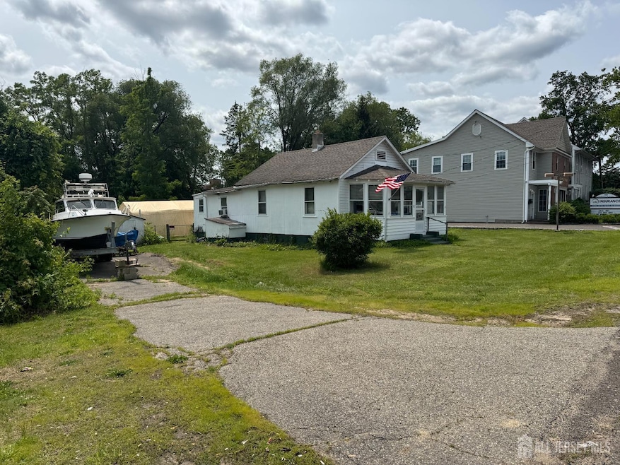 50 State Route 36, Keyport, NJ 07735 - photo 1