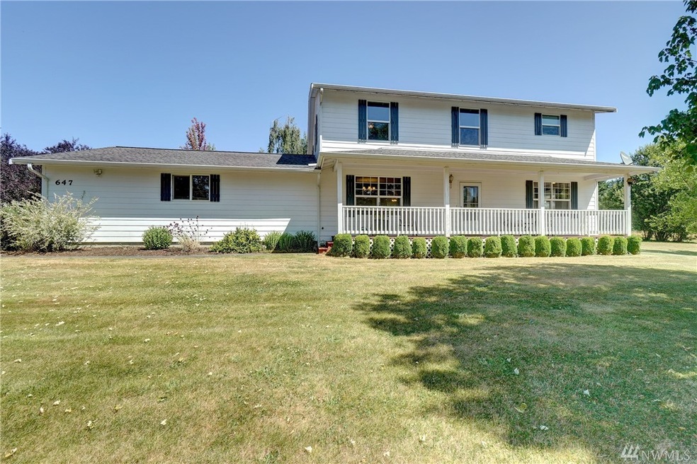 647 Antrim Rd, Winlock, WA 98596 - photo 1