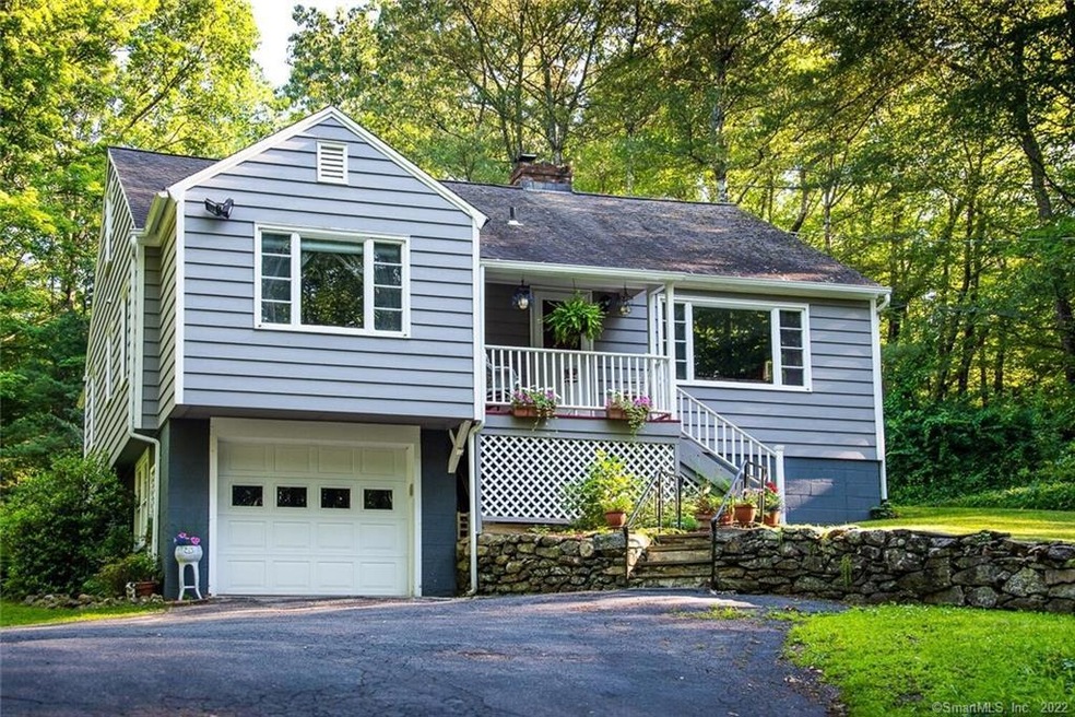 17 Bulls Bridge Rd, South Kent, CT 06785 - photo 1