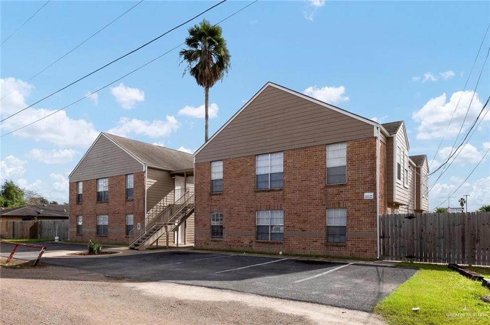 1006 W Kelly Ave unit C, Pharr, TX 78577 - photo 1