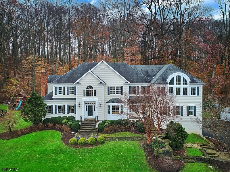 99 Jodi Ln, Gillette, NJ 07933 - photo 1