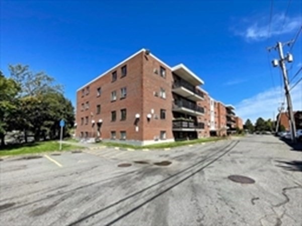 800 Governors Dr unit 2, Winthrop, MA 02152 - photo 1