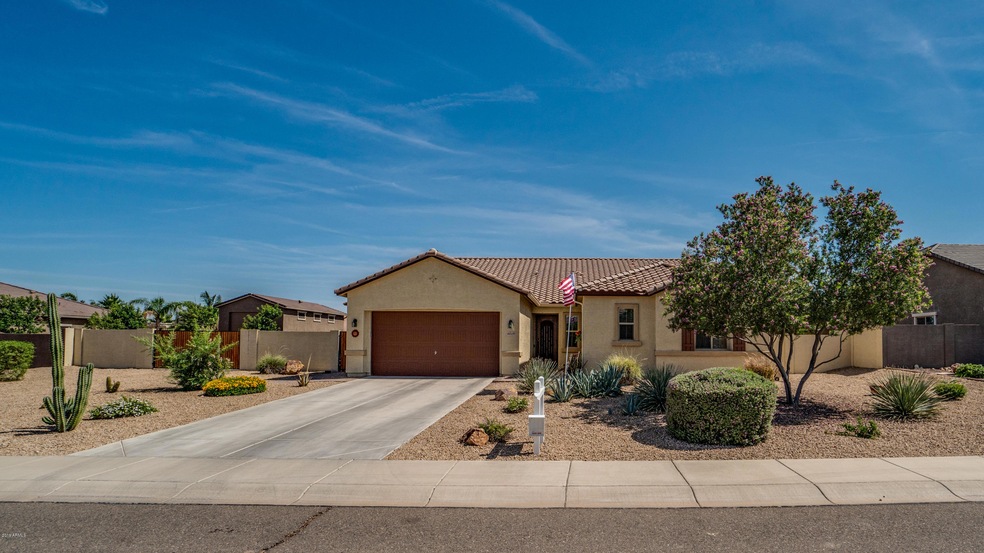 18319 W Marshall Ave-3
