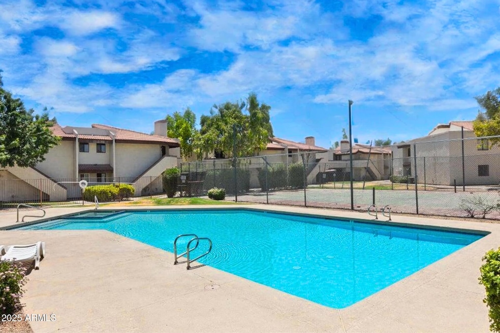 16402 N 31st St unit 214, Phoenix, AZ 85032 - photo 1