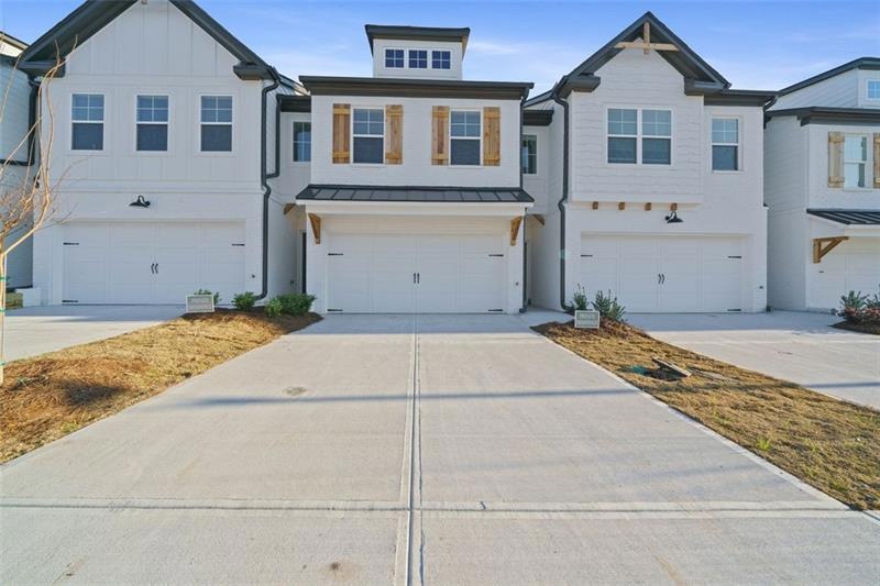 42 Auburn Rd, Auburn, GA 30011 - photo 1