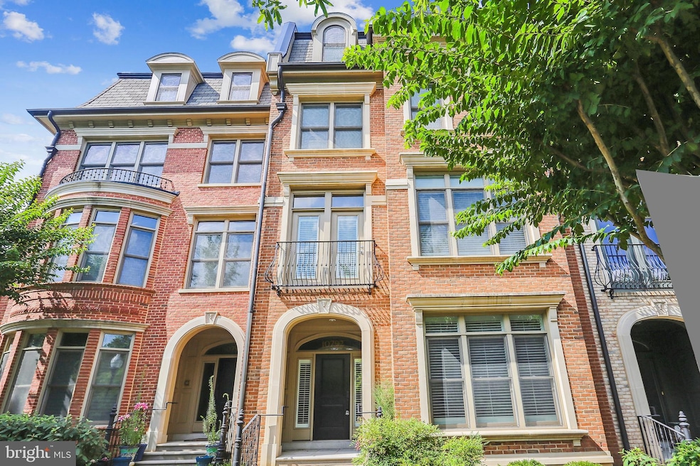 10792 Symphony Park Dr, Rockville, MD 20852 - photo 1