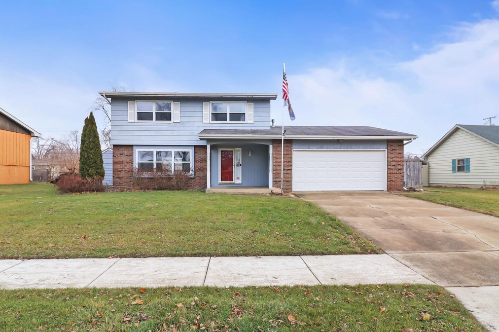 9445 Mckinley St, Crown Point, IN 46307 - photo 1