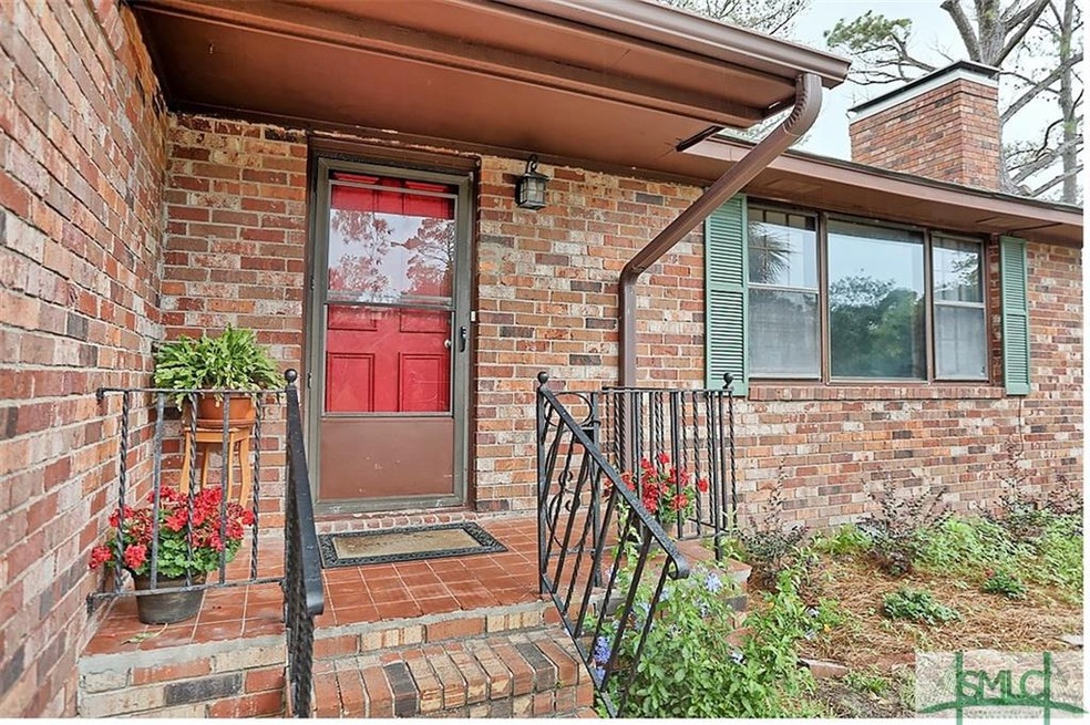 Front Porch leads to foyer.