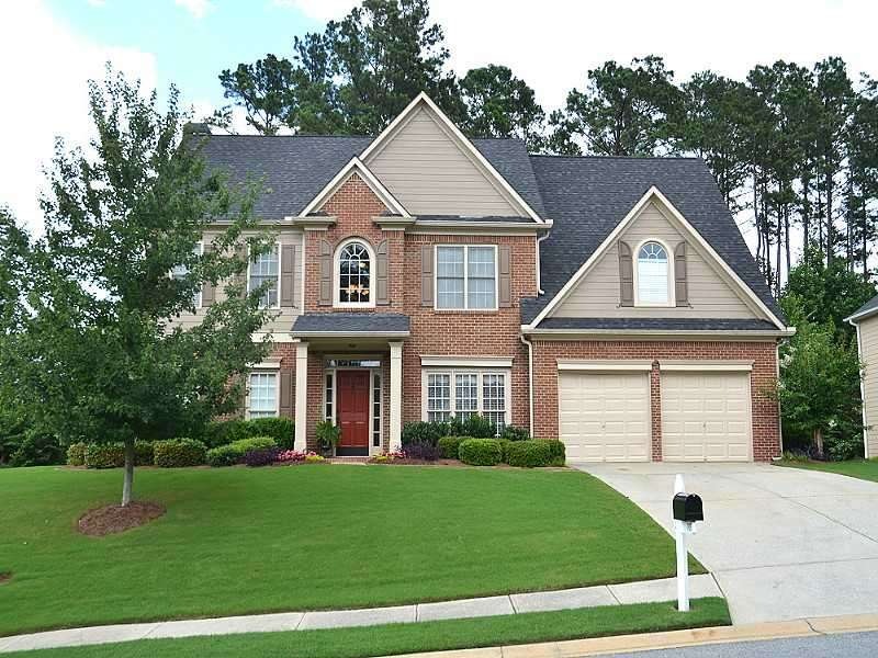 Exterior Front. CLICK the HomeScenes.com Virtual T