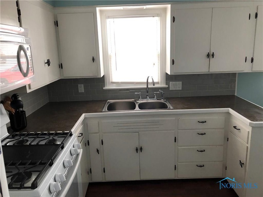 2710 127th St, Toledo, OH 43611 - photo 1