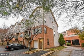 11858 Breton Ct unit 16B, Reston, VA 20191 - photo 1
