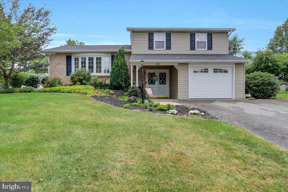 2947 Roosevelt Dr, Chambersburg, PA 17201 - photo 1