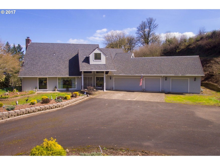 25320 SW Petes Mountain Rd, West Linn, OR 97068 - photo 1
