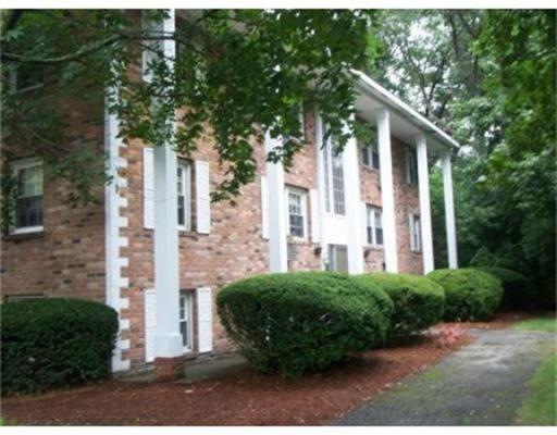 39 N Billerica Rd unit 4, Lowell, MA 01852 - photo 1