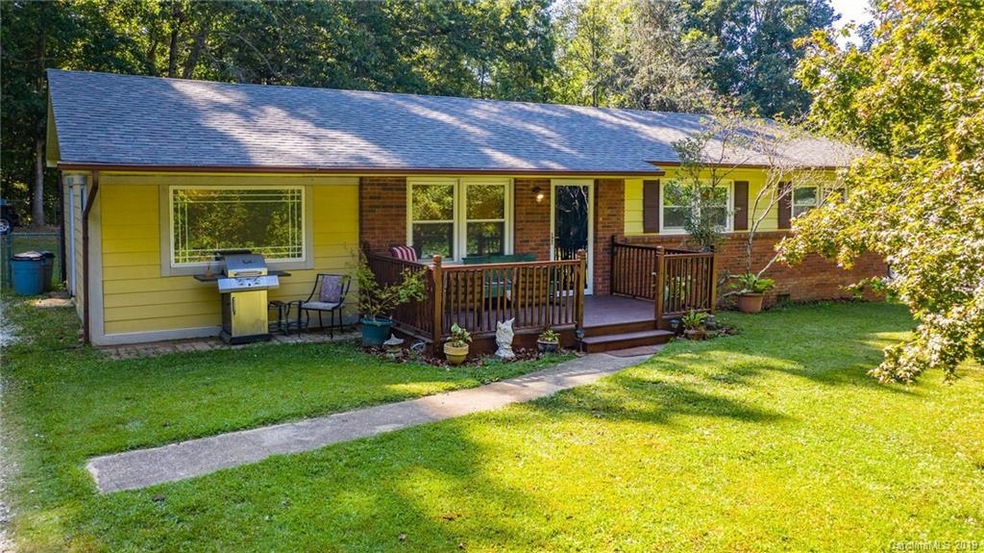 528 Onteora Blvd, Asheville, NC 28803 - photo 1