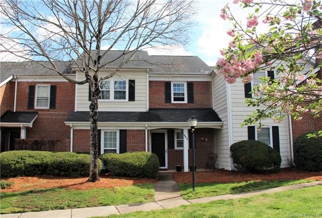 Beautiful curb appeal.