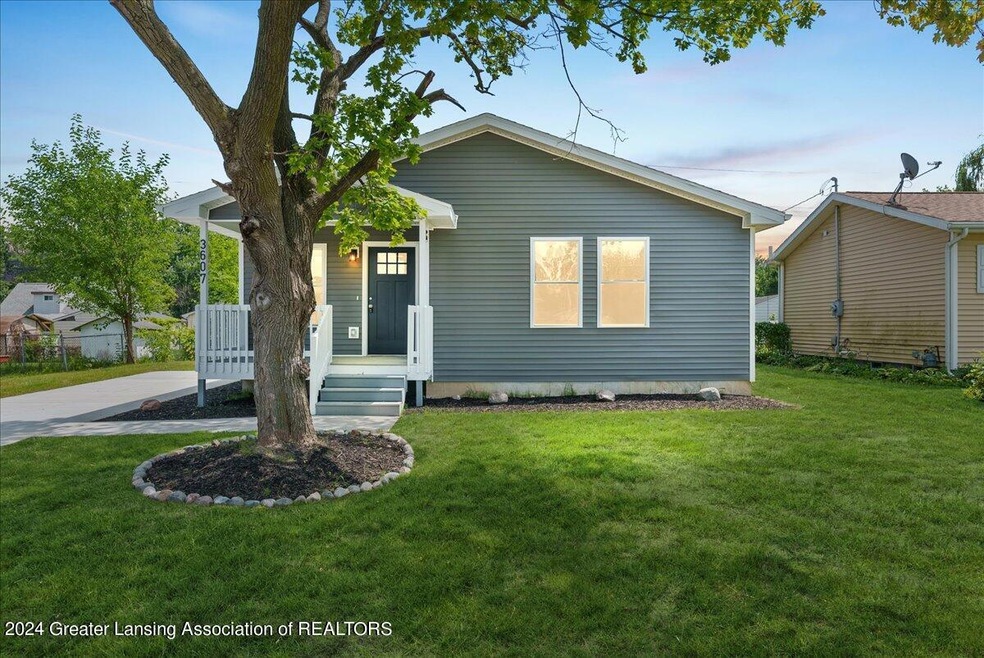 3607 Brighton Dr, Lansing, MI 48911 - photo 1