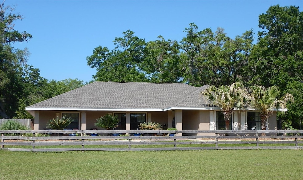 22428 NW 188th St, High Springs, FL 32643 - photo 1