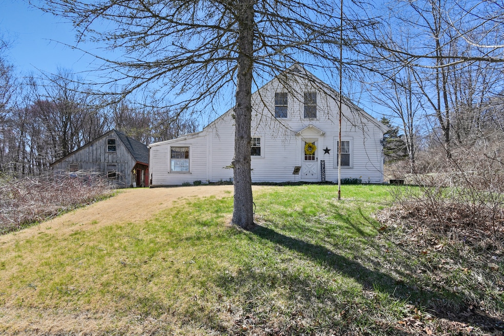 492 Taft Pond Rd, Pomfret Center, CT 06259 - photo 1