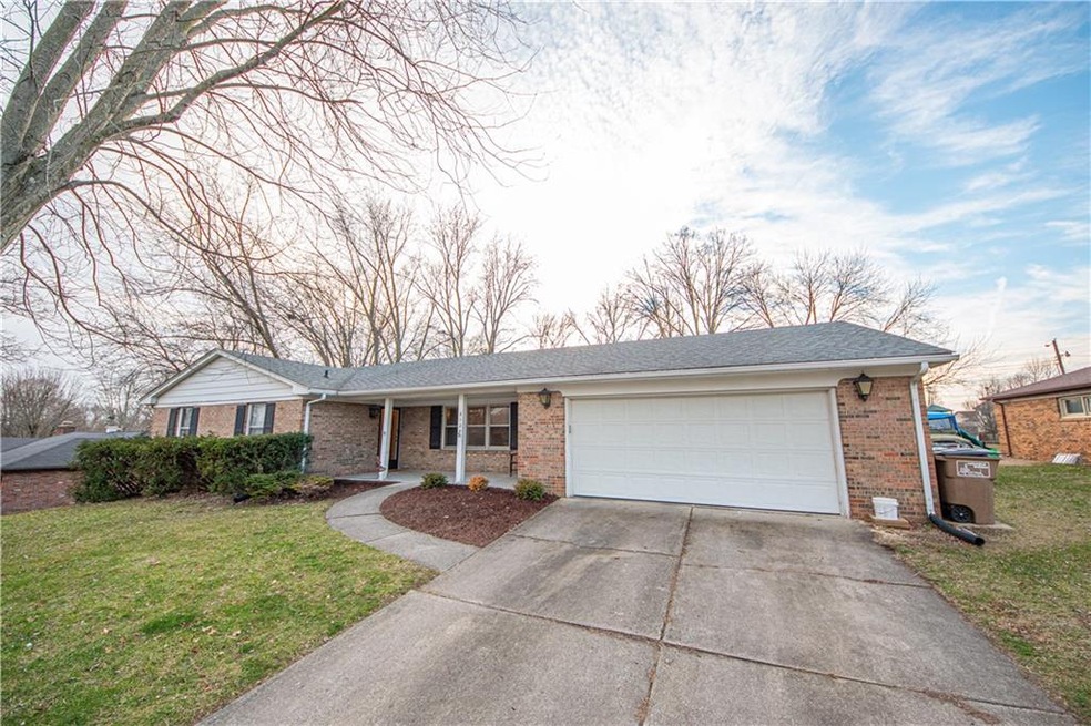 3120 Taylor Rd, Columbus, IN 47203 - photo 1