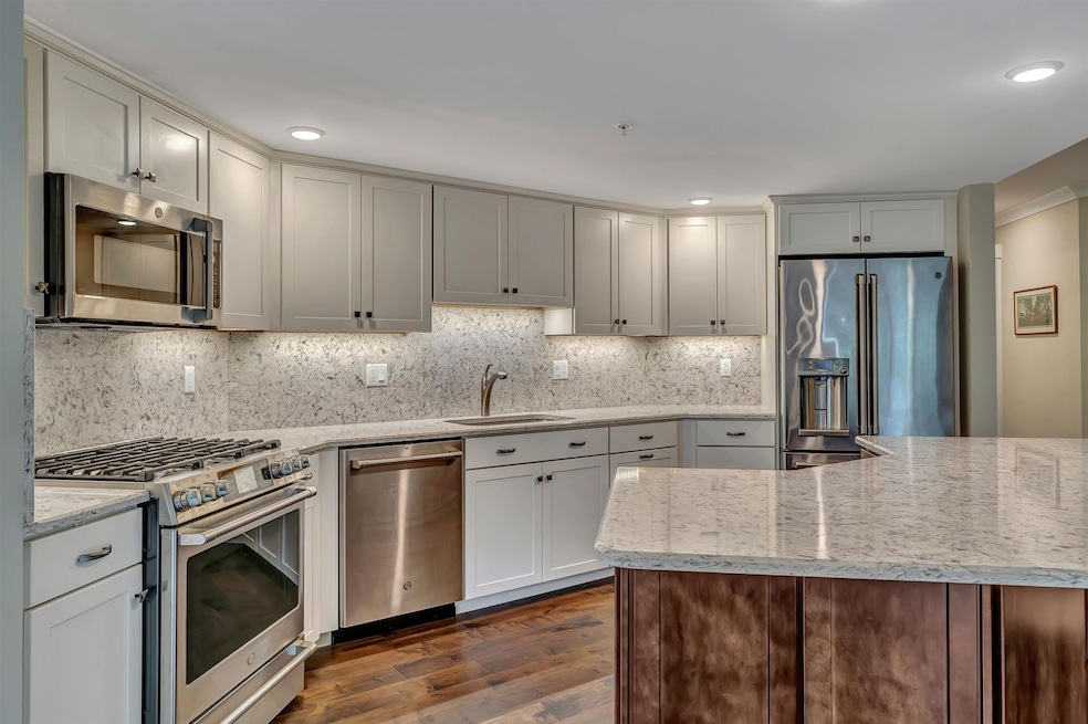 150 U S 1 Bypass unit 103, Portsmouth, NH 03801 - photo 1