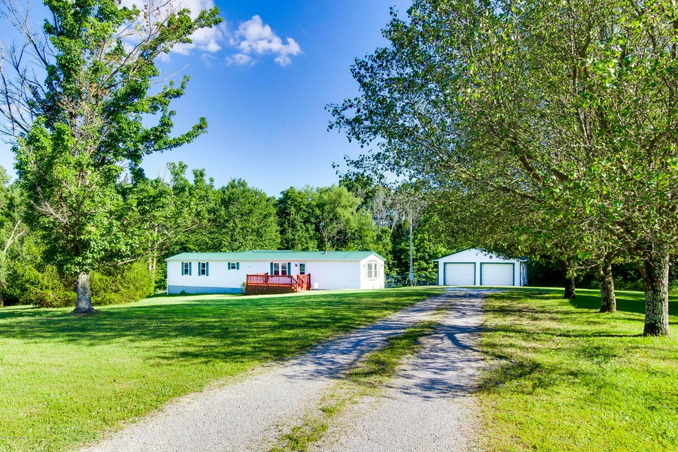 730_DogwoodCircle_40071_200