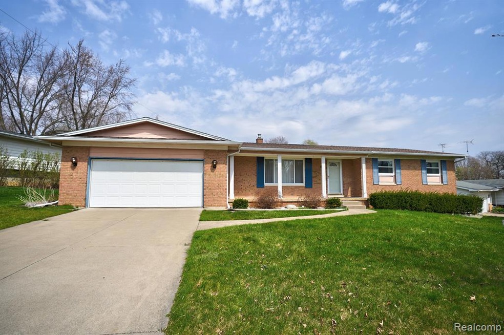 3147 Wagon Trail, Flint, MI 48507 - photo 1