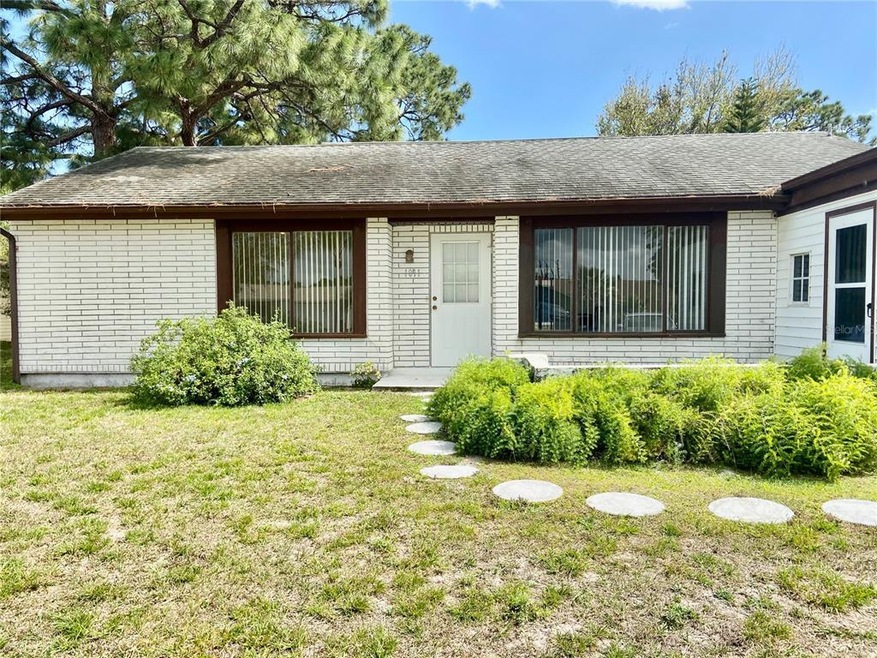 1011 Schumann Dr, Sebastian, FL 32958 - photo 1