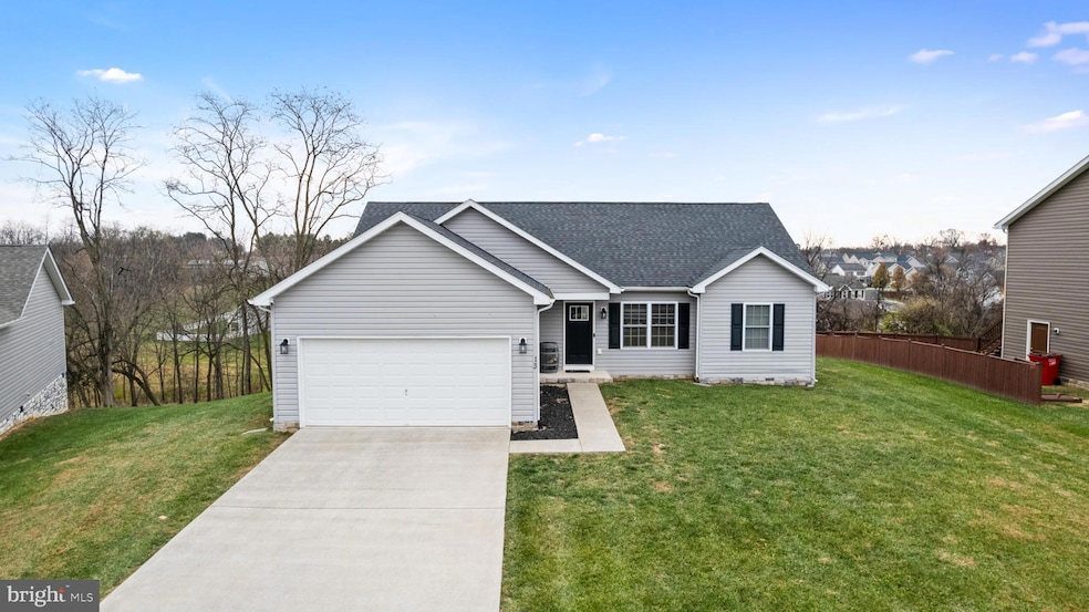 13 Peking Ln, Martinsburg, WV 25403 - photo 1