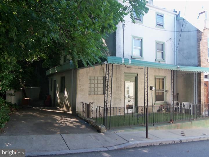 317 Carson St, Philadelphia, PA 19128 - photo 1