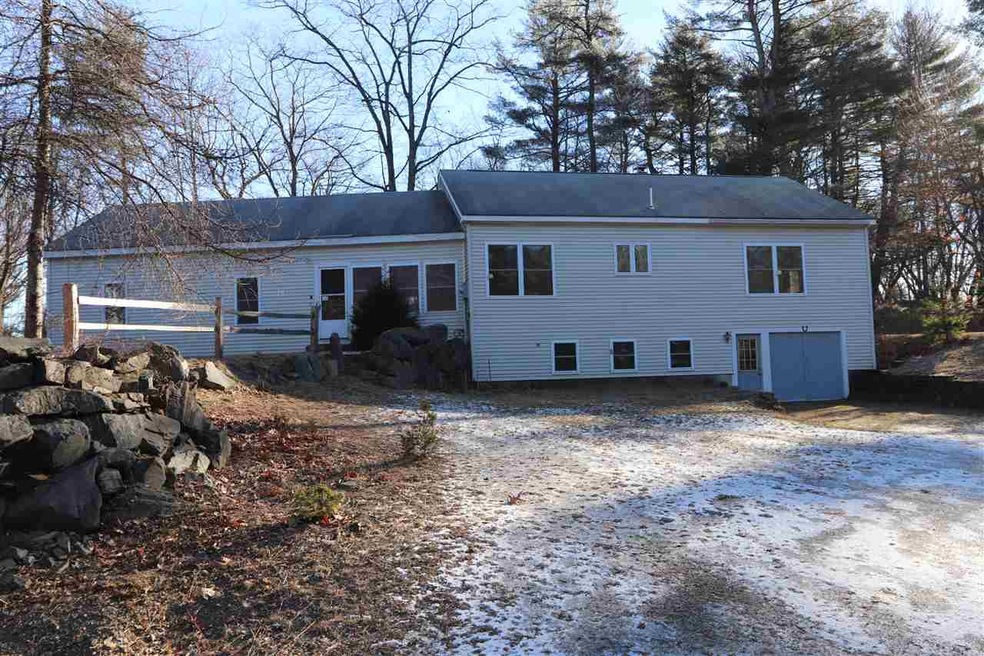 7 Lyndon Way, Kittery, ME 03904 - photo 1