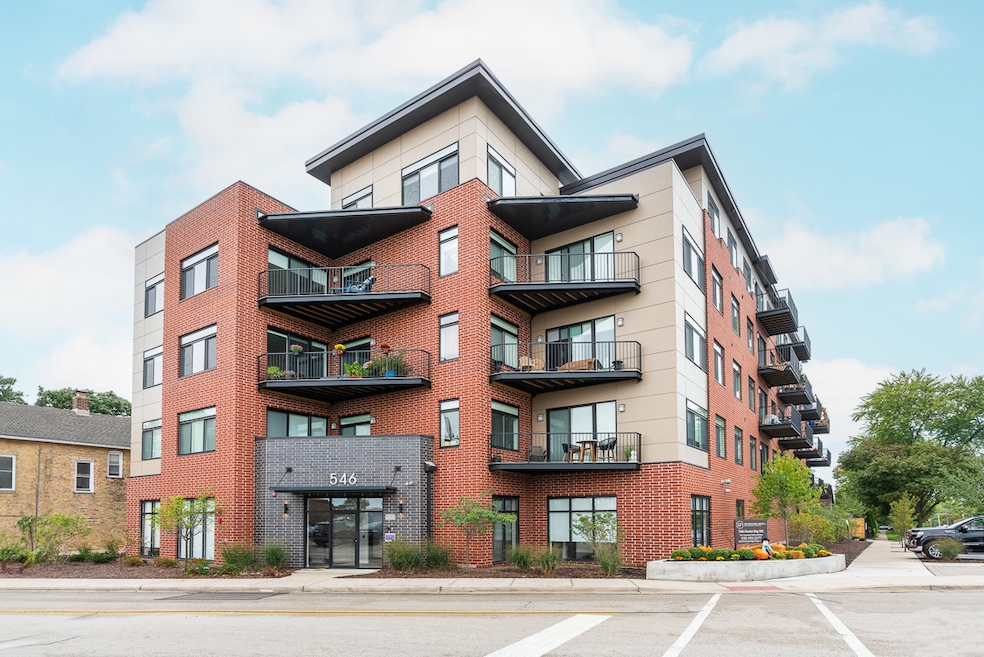 For Rent $2,110/month • Co-Listing Agent