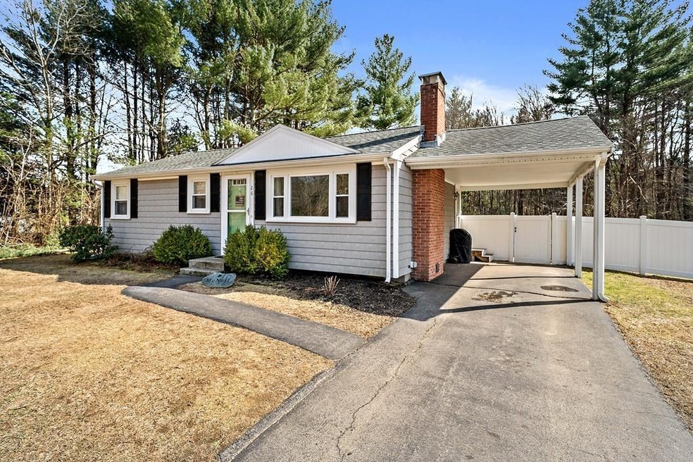 26 Summer St, Hanover, MA 02339 - photo 1