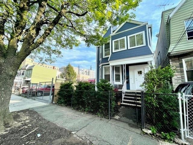 303 Magnolia Ave unit 2, Jersey City, NJ 07306 - photo 1