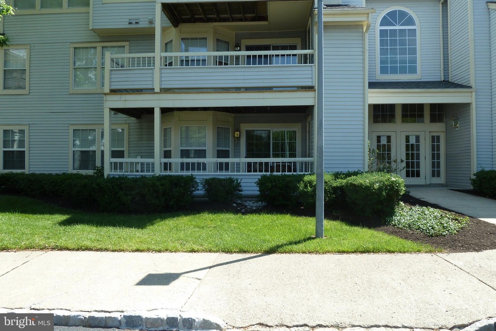 201 Salem Ct unit 3, Princeton, NJ 08540 - photo 1