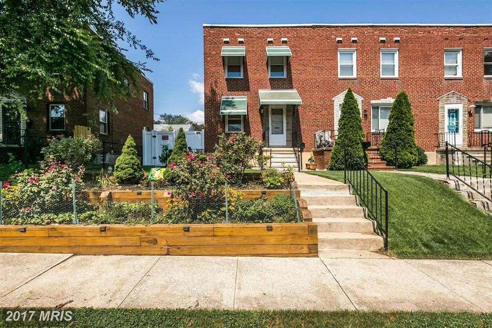 8620 Oak Rd, Parkville, MD 21234 - photo 1