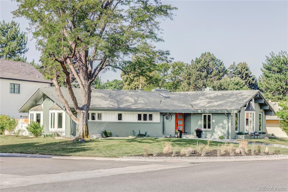 Sold $2,371,000 • Co-Listing Agent
