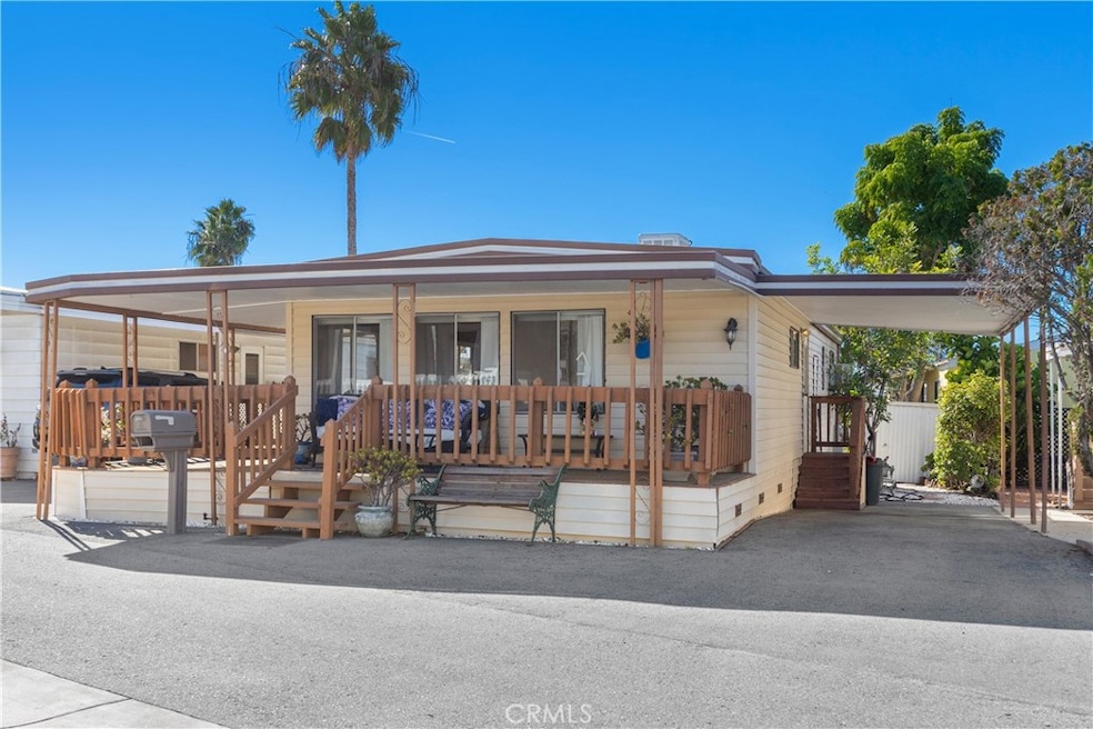 309 N Jade Cove Dr unit 57, Long Beach, CA 90803 - photo 1