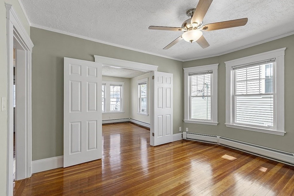 60 Clarendon Ave, Somerville, MA 02144 - photo 1