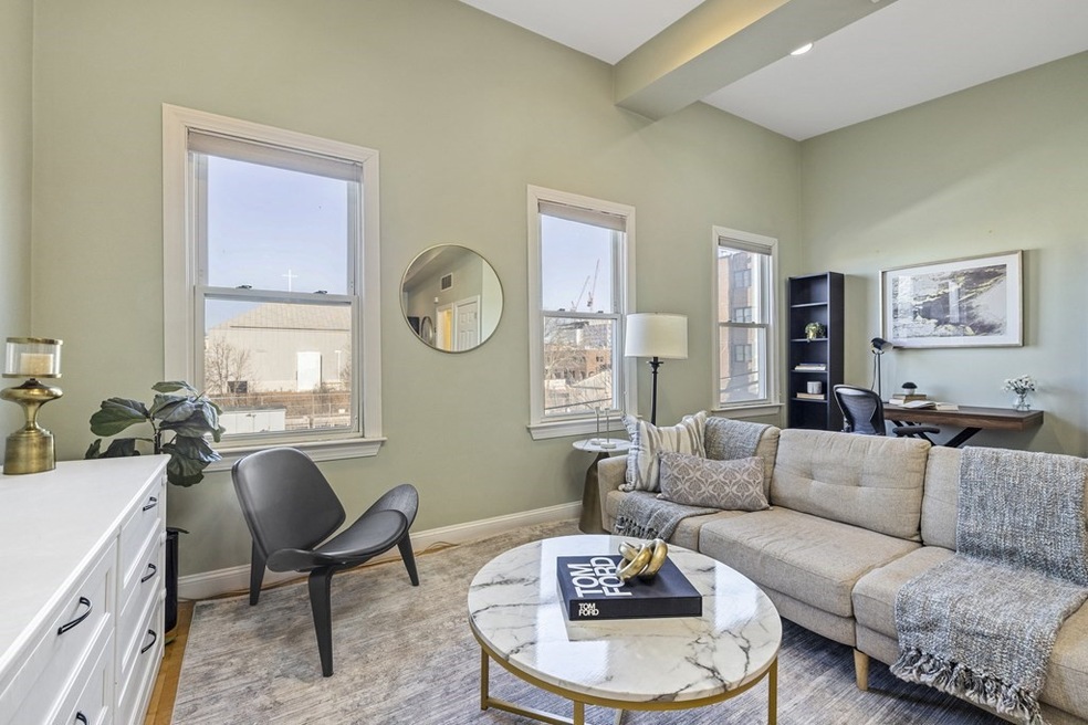 11 Max Ave unit B, Cambridge, MA 02141 - photo 1