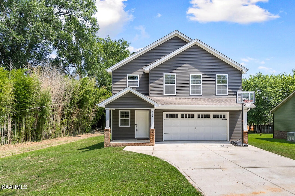 104 Gresham Dr, Cookeville, TN 38506 - photo 1