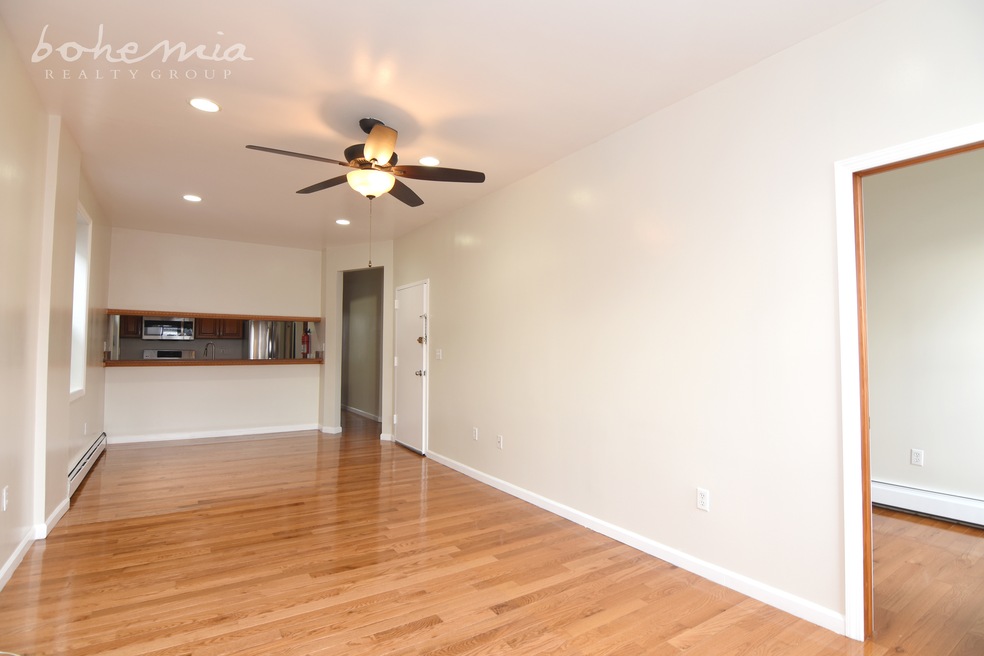 1339 Teller Ave unit 3, Bronx, NY 10456 - photo 1