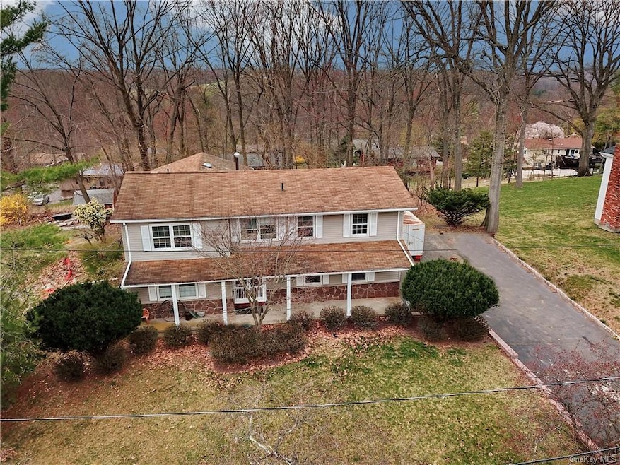 12 Bonnie Ct, Spring Valley, NY 10977 - photo 1