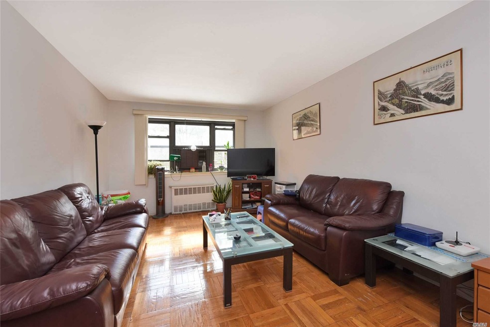 13820 31st Rd unit 1H, Flushing, NY 11354 - photo 1