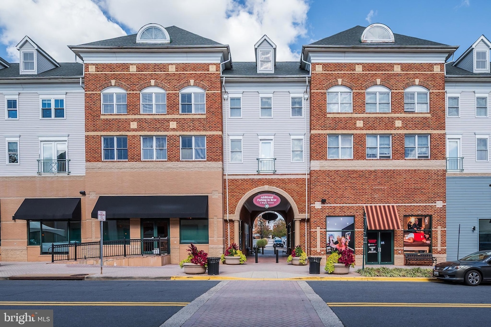 Under Contract $435,000